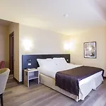 Carlton Otel