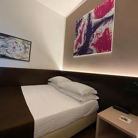 卡尔顿酒店 酒店 费拉拉