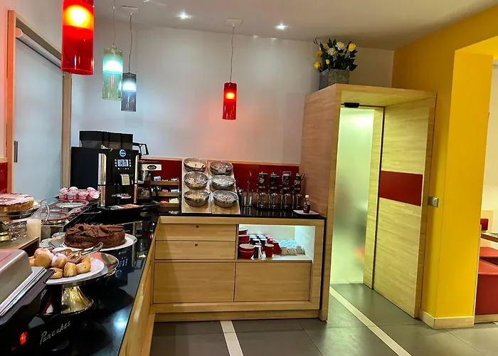 卡尔顿酒店 3* 费拉拉