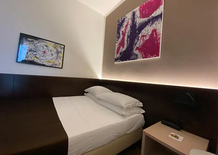 卡尔顿酒店 酒店 费拉拉