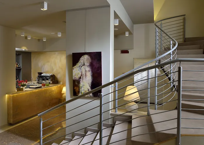 Hotel Carlton Ferrare