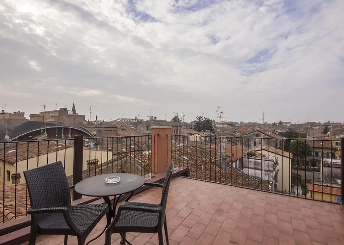 Hotel Carlton Ferrare