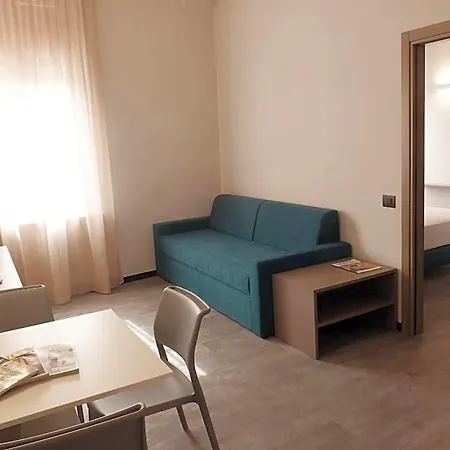 Carlton Hotell 3*
