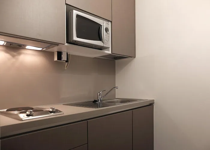 Carlton Ξενοδοχείο 3*