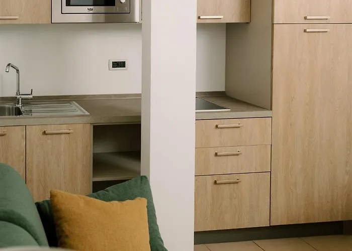 Carlton Ξενοδοχείο 3*