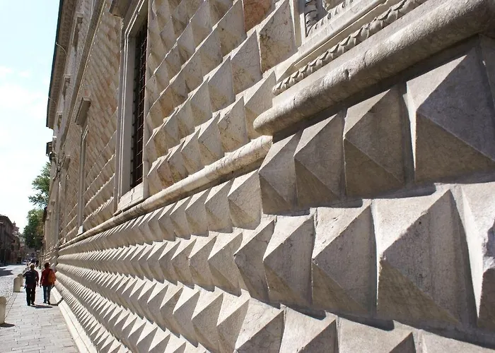 Carlton 3* Φεράρα